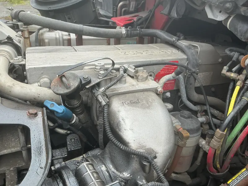 2011 FREIGHTLINER SPORT CHASSIS P2