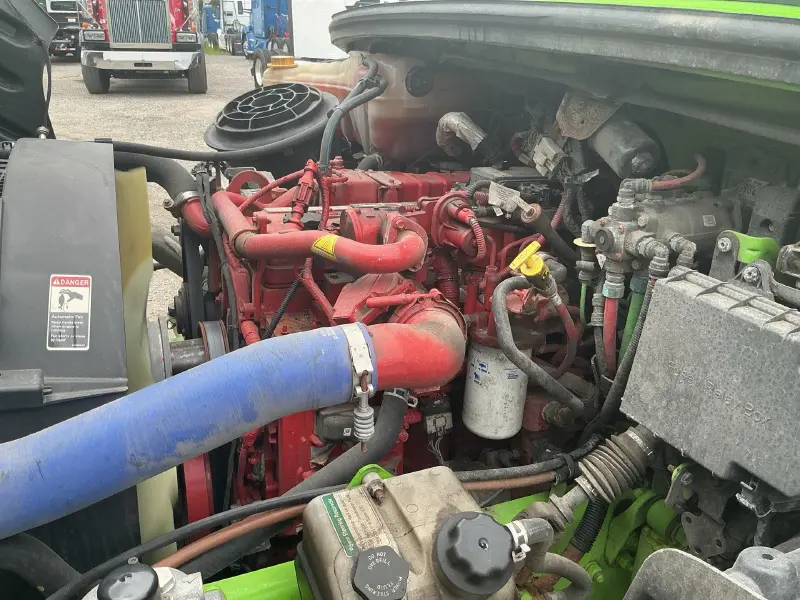 2025 Freightliner M2 106