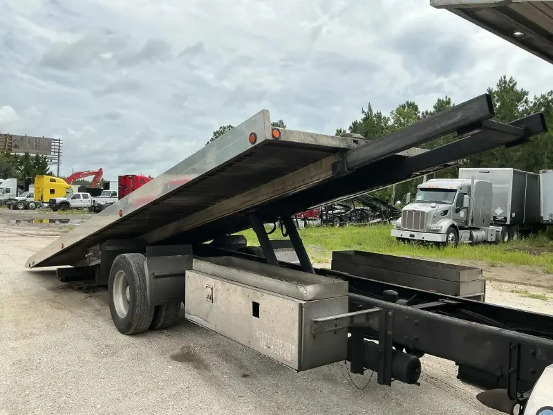 2018 Kenworth T370