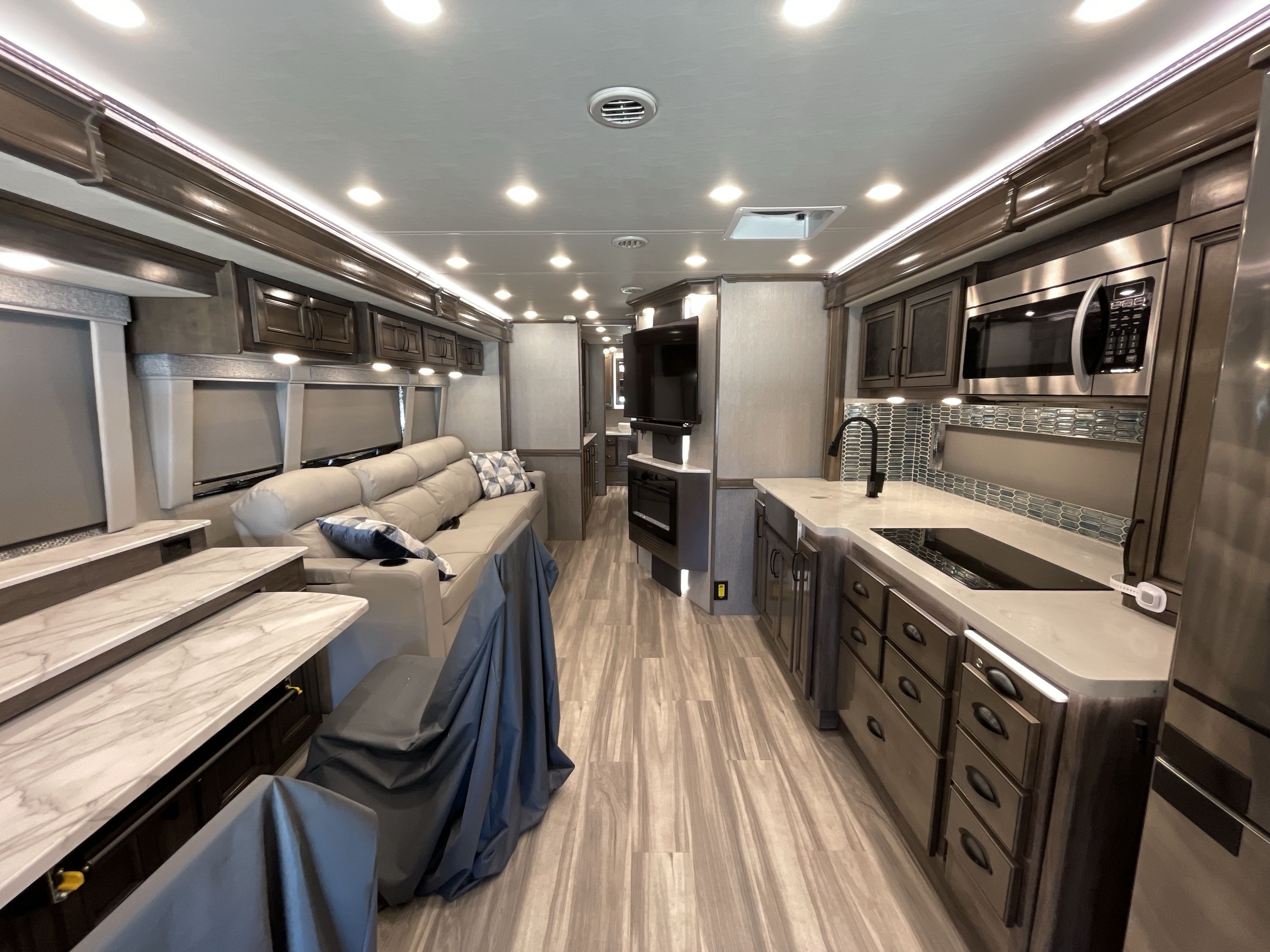 2023 Fleetwood FRONTIER 36SS in new braunfels TX