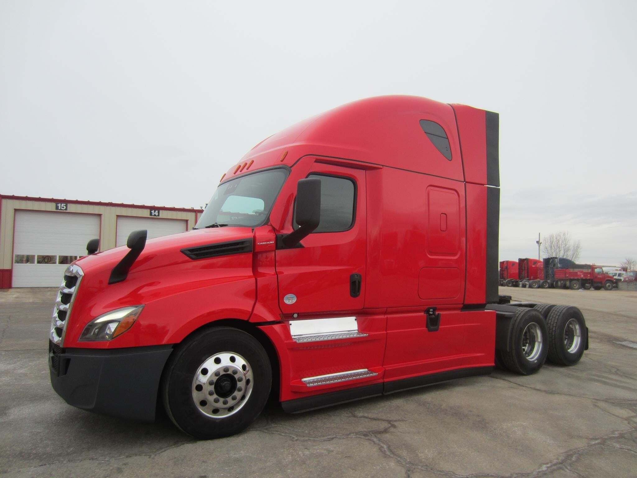 2023 FREIGHTLINER CASCADIA 126 in Dubuque, IA