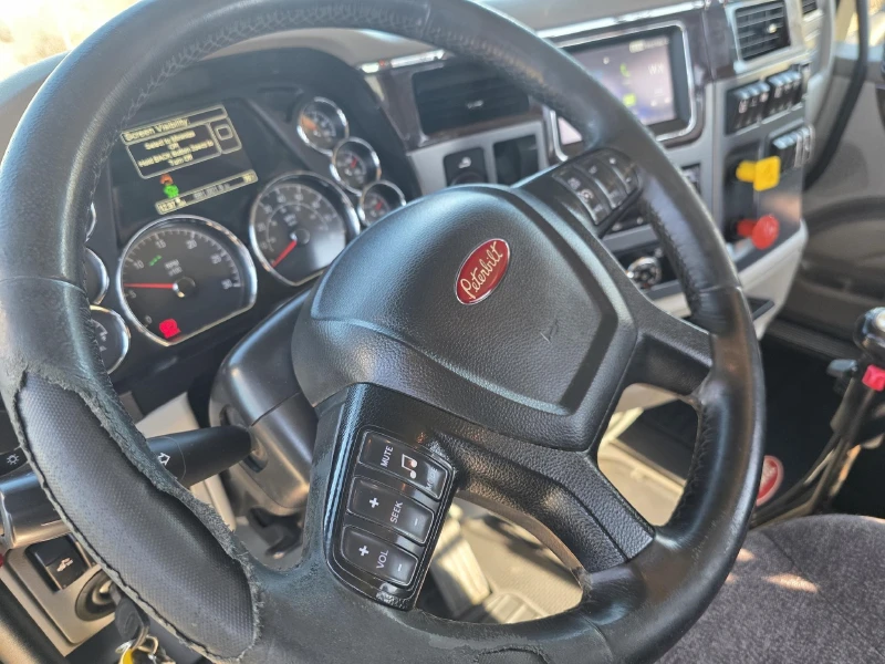 2020 PETERBILT 579