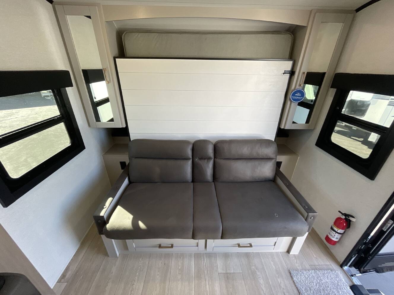 A photo of this 2027 Jayco JAY FEATHER 21MML