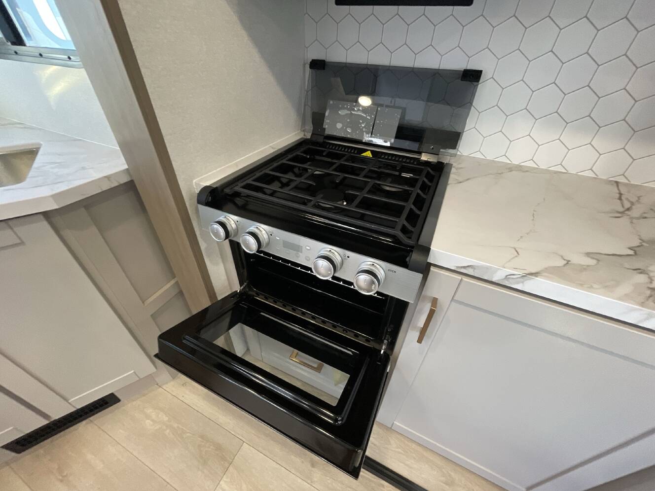 A photo of this 2027 Jayco JAY FEATHER 21MML