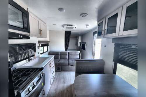 2027 Jayco JAY FLIGHT 260BHW in bakersfield CA