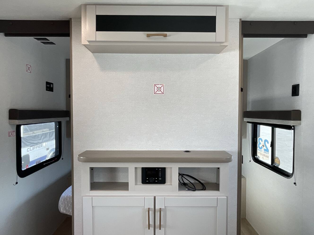 A photo of this 2027 Jayco JAY FLIGHT 261BHS