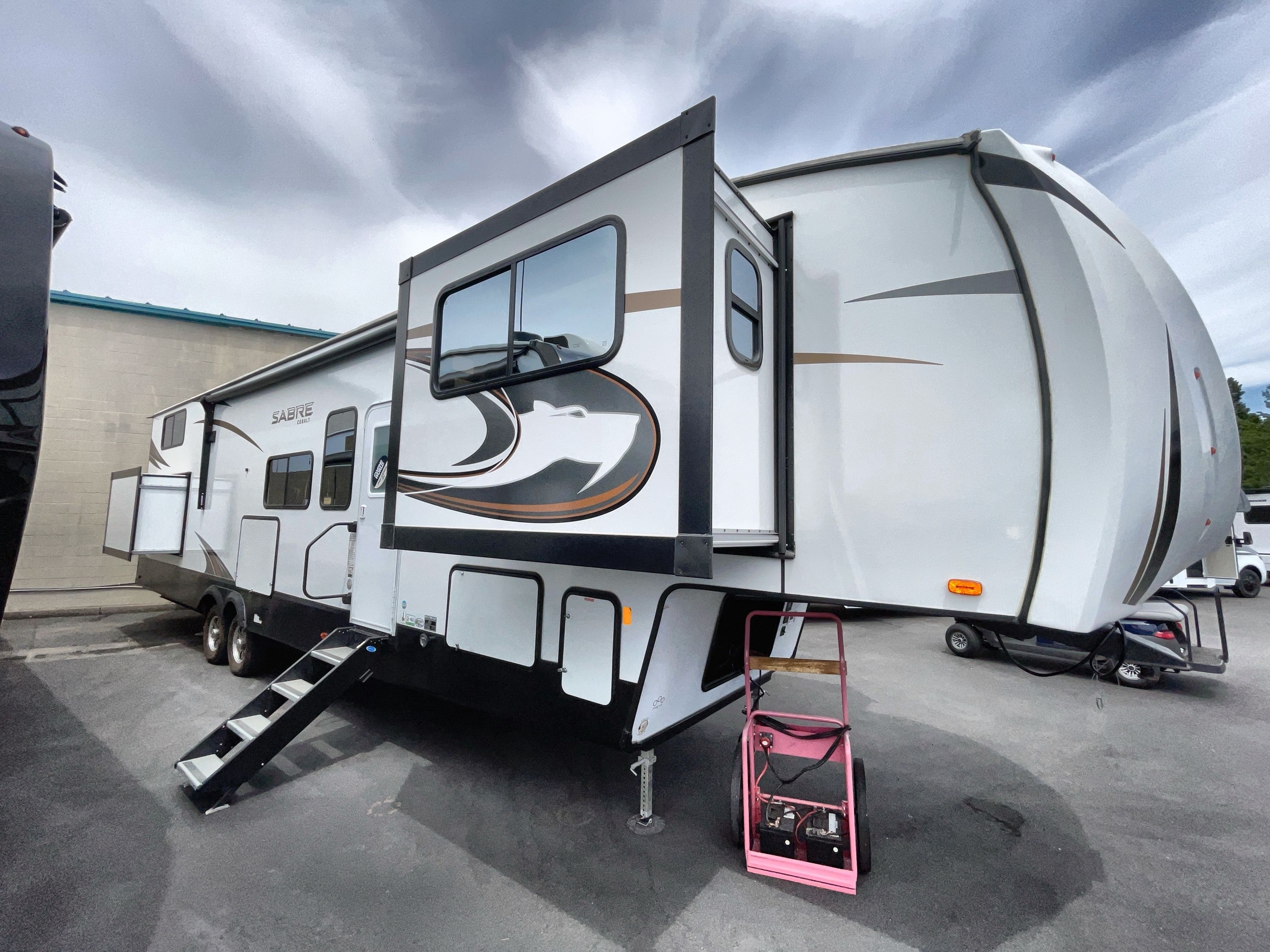 2023 Forest River SABRE 37FLL RV