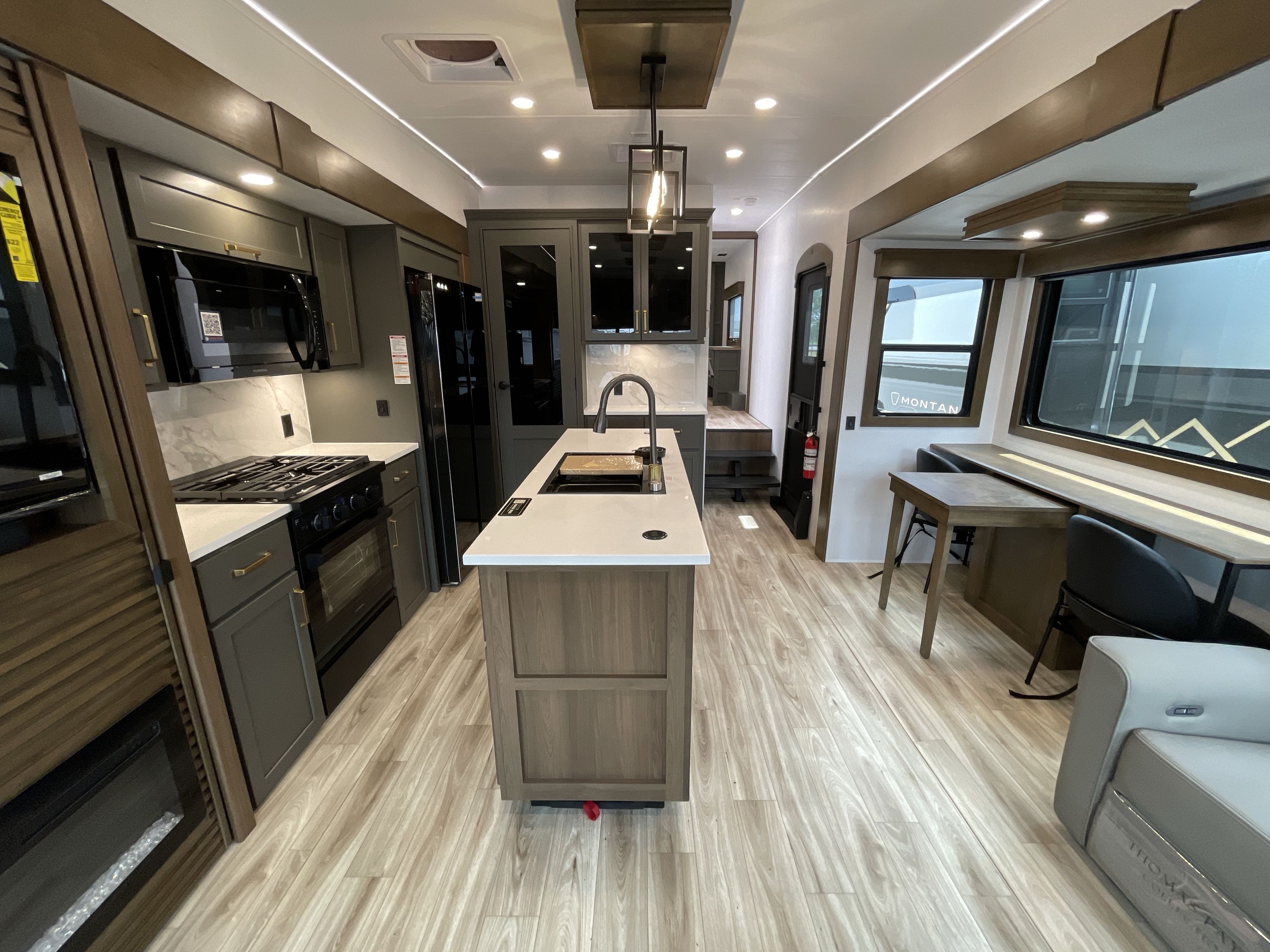 2026 Keystone MONTANA HIGH COUNTRY 290RL in north little rock AR