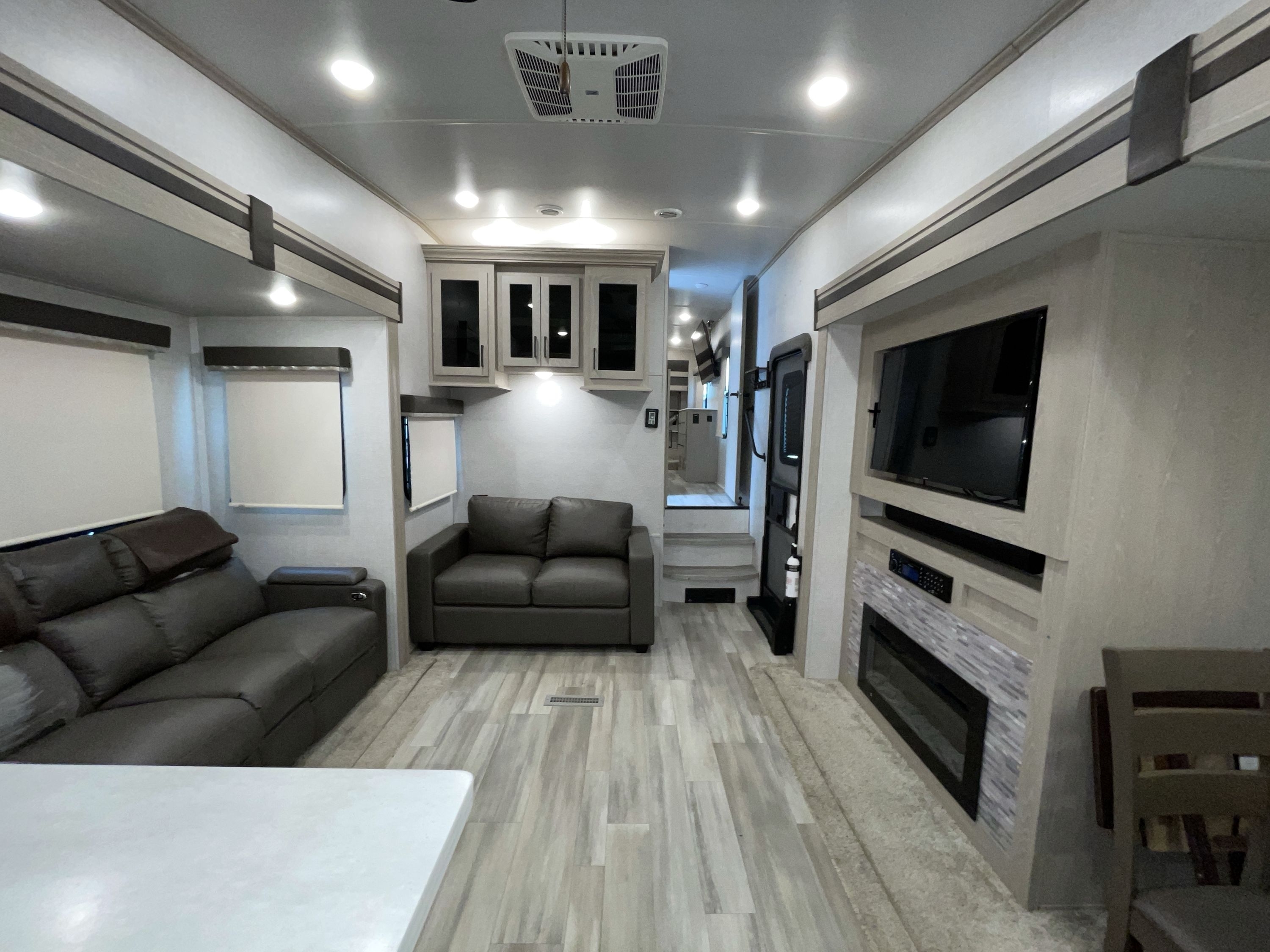2021 Forest River ROCKWOOD SIGNATURE ULTRA LITE 8291RK in sherwood AR