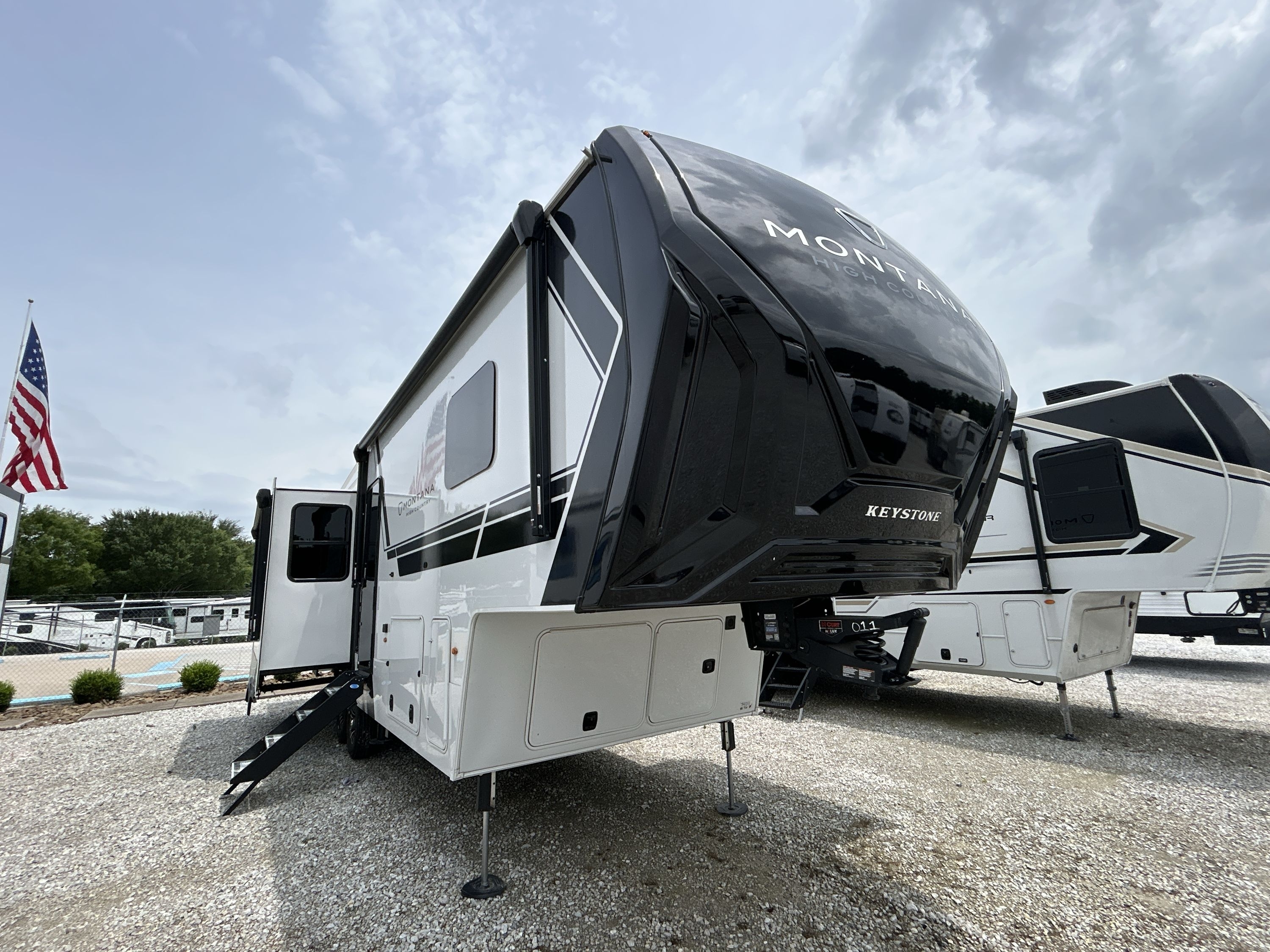 2026 Keystone MONTANA HIGH COUNTRY 290RL in lowell AR