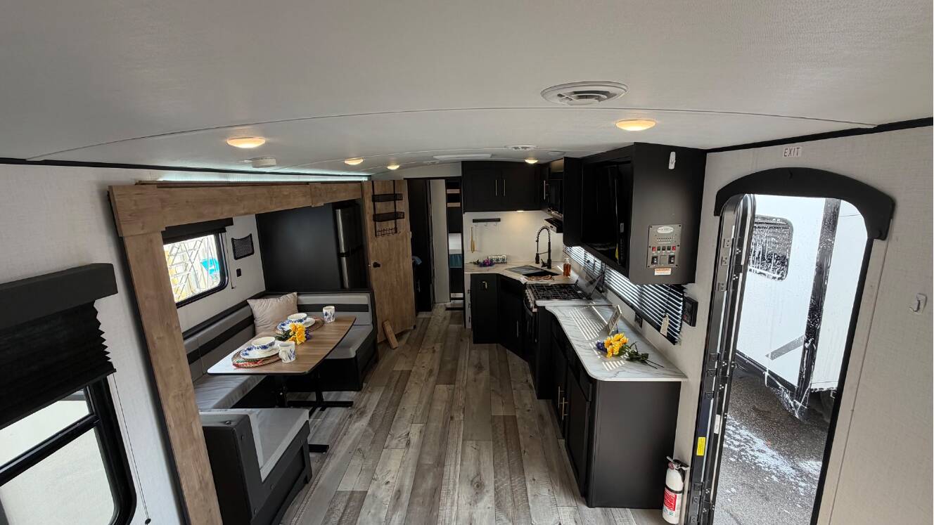 A photo of this 2023 Keystone SPRINGDALE 286BHU