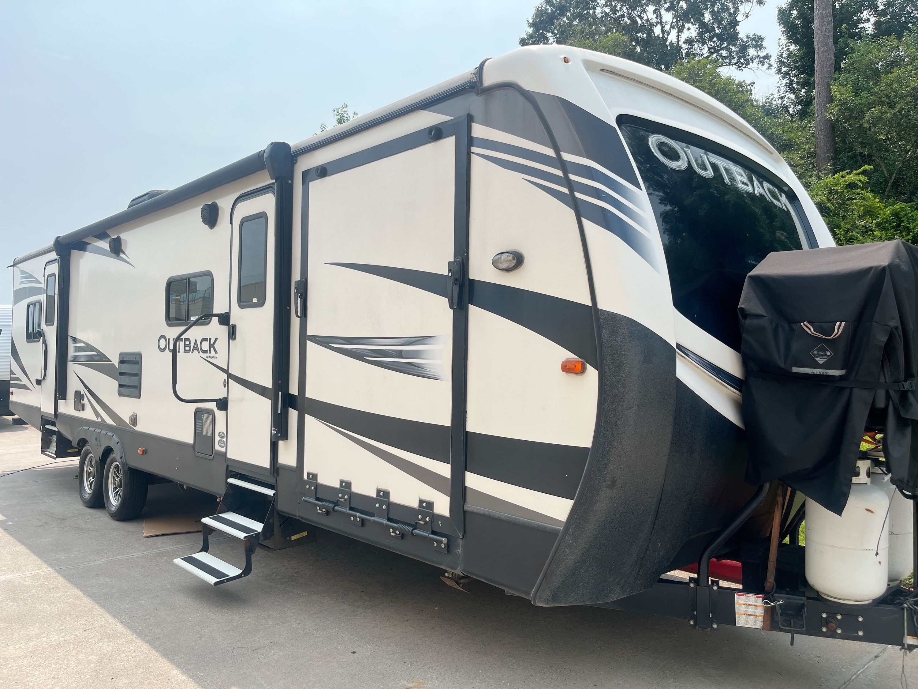 2021 Keystone OUTBACK 324CG Travel Trailer Toy Hauler RV