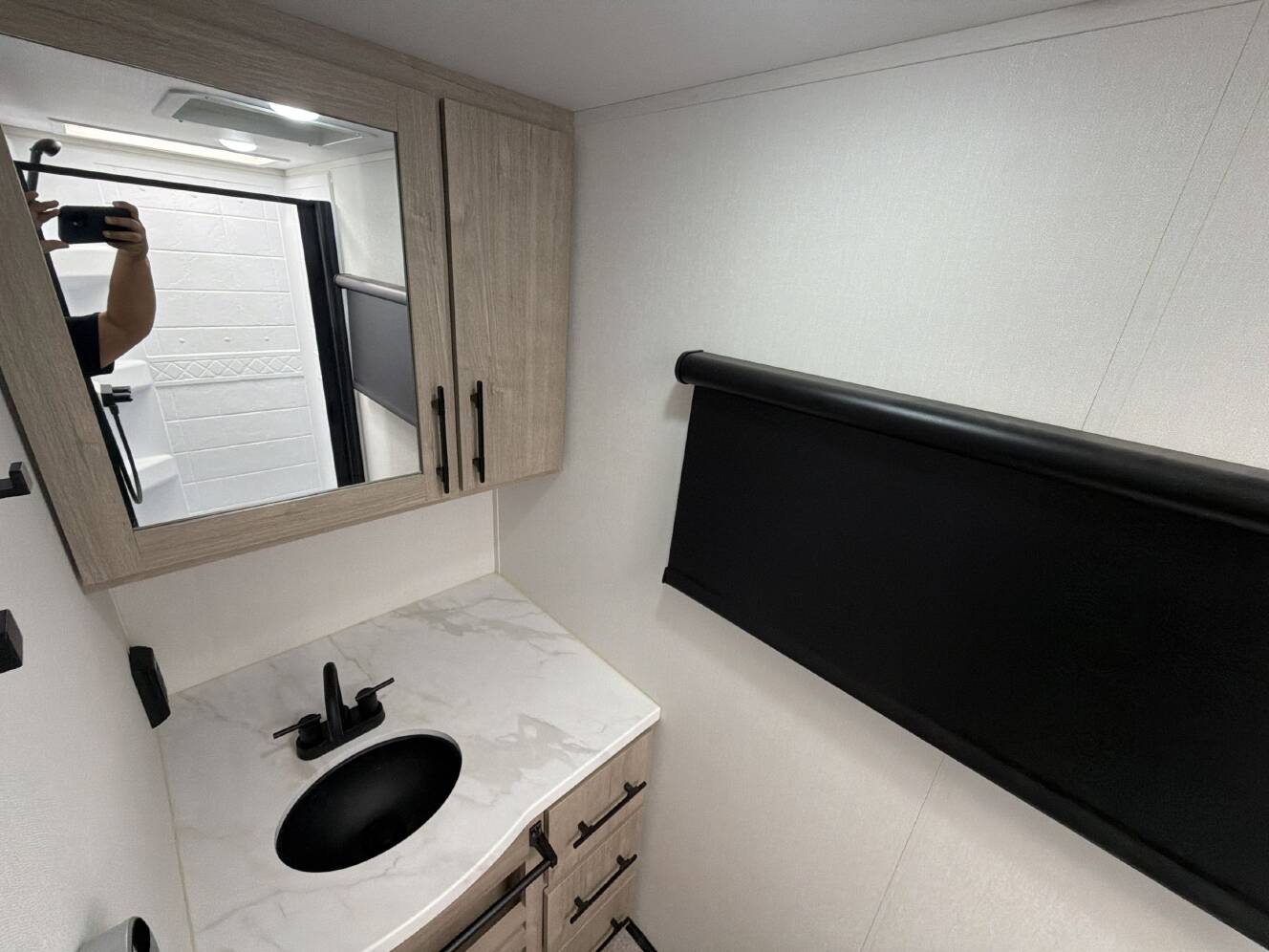 A photo of this 2025 Grand Design IMAGINE AIM 15RB
