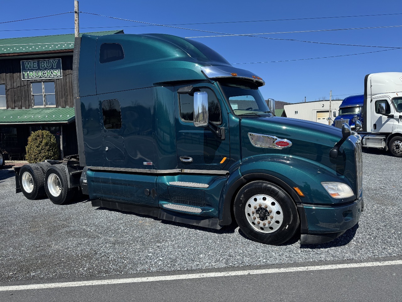 2022 PETERBILT 579 in Bethel, PA