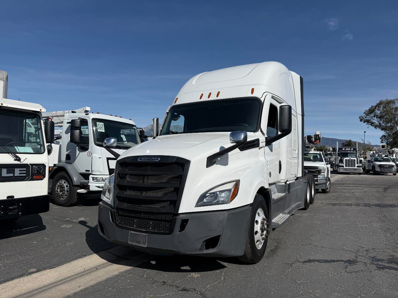 2023 FREIGHTLINER CASCADIA 126 in Decatur, GA