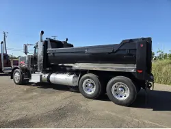 2014 PETERBILT 388
