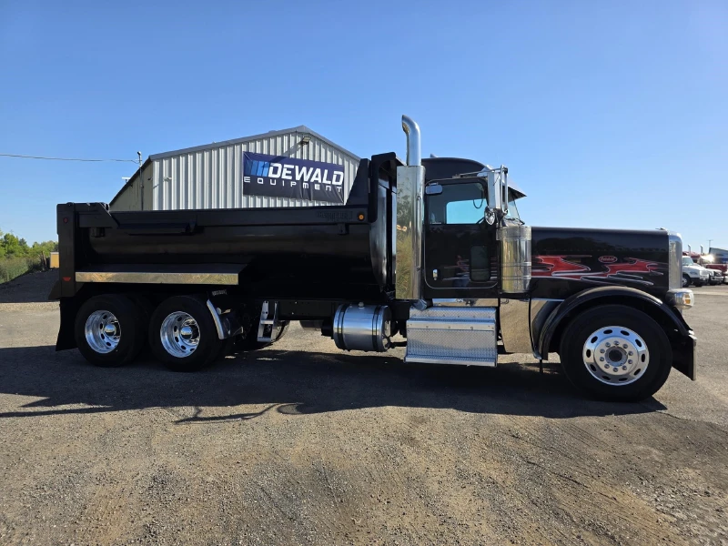 2014 PETERBILT 388