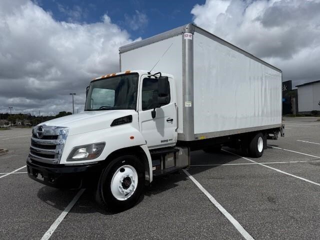 2020 HINO 268A in Baton Rouge, LA