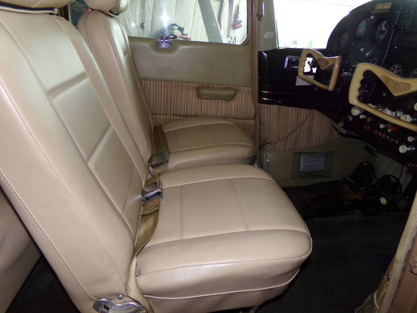 A photo of this 1961 Cessna 182
