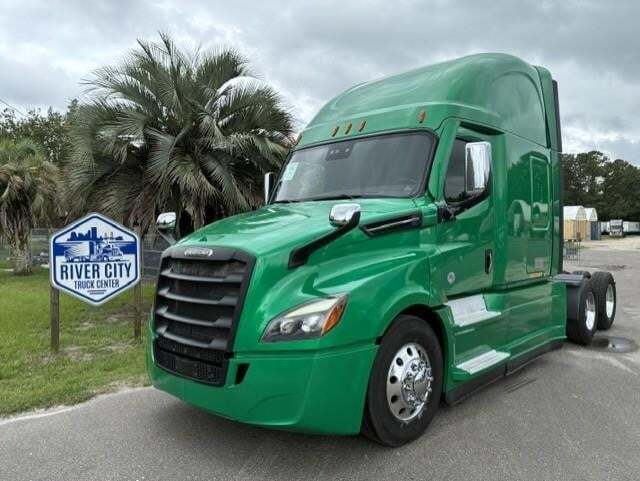 2021 FREIGHTLINER CASCADIA 126 in Jacksonville, FL
