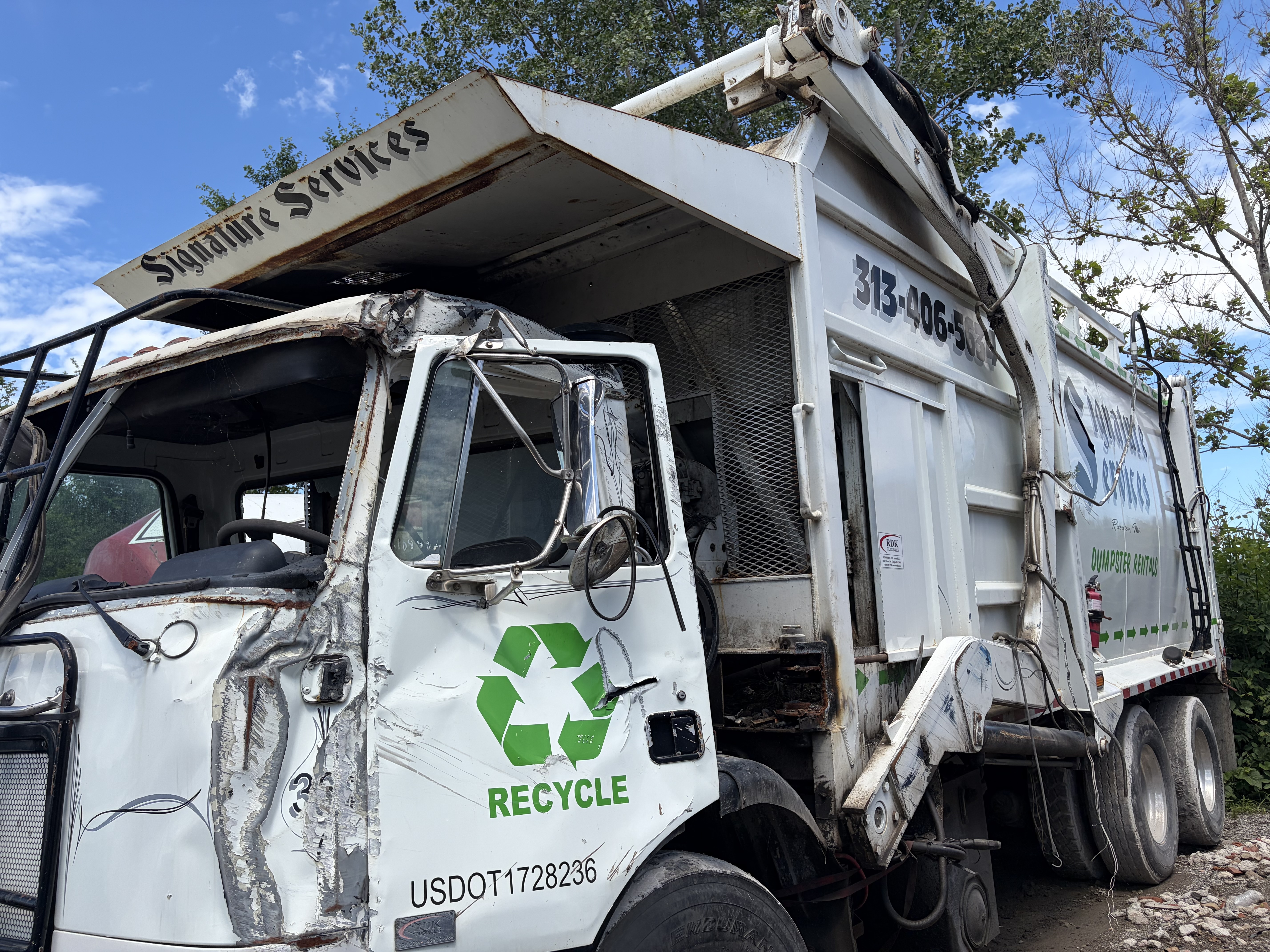 2006 AUTOCAR OTHER in New Boston, MI
