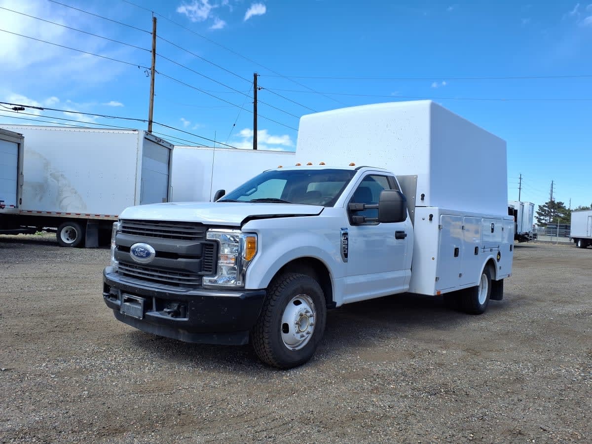2017 FORD F350 in Commerce City, CO