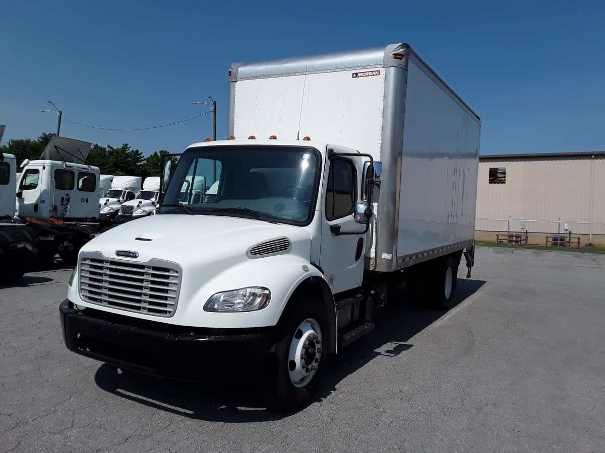 2019 FREIGHTLINER BUSINESS CLASS M2 106 in Nashville, TN