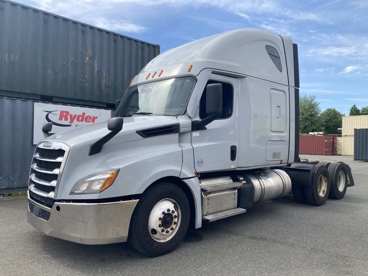 2021 FREIGHTLINER CASCADIA 126 in Springfield, MA