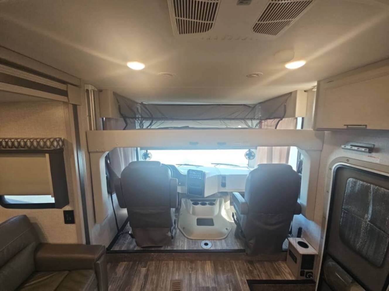 A photo of this 2023 Thor Motor Coach HURRICANE 34R