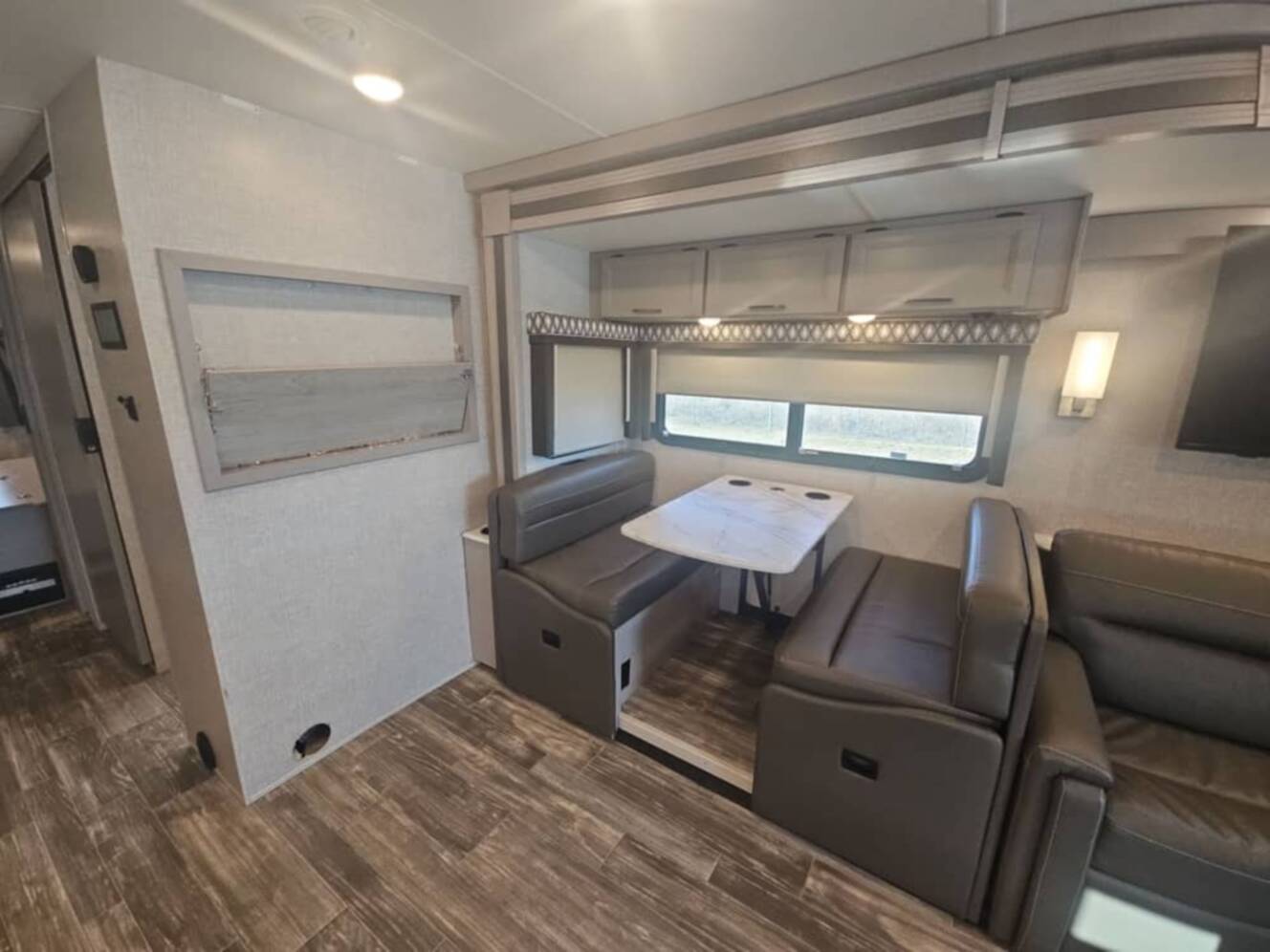 A photo of this 2023 Thor Motor Coach HURRICANE 34R