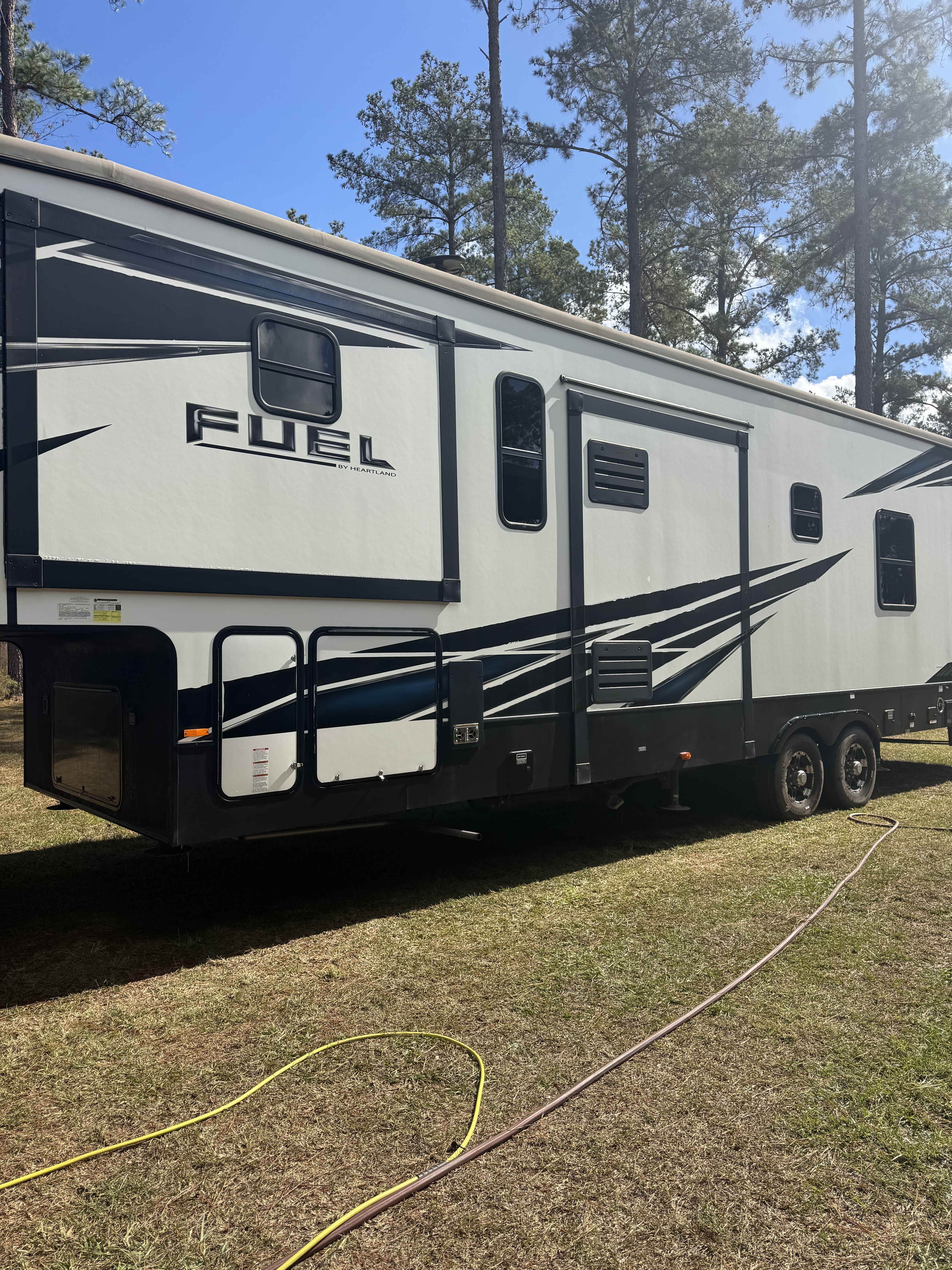2020 Heartland FUEL 352 RV