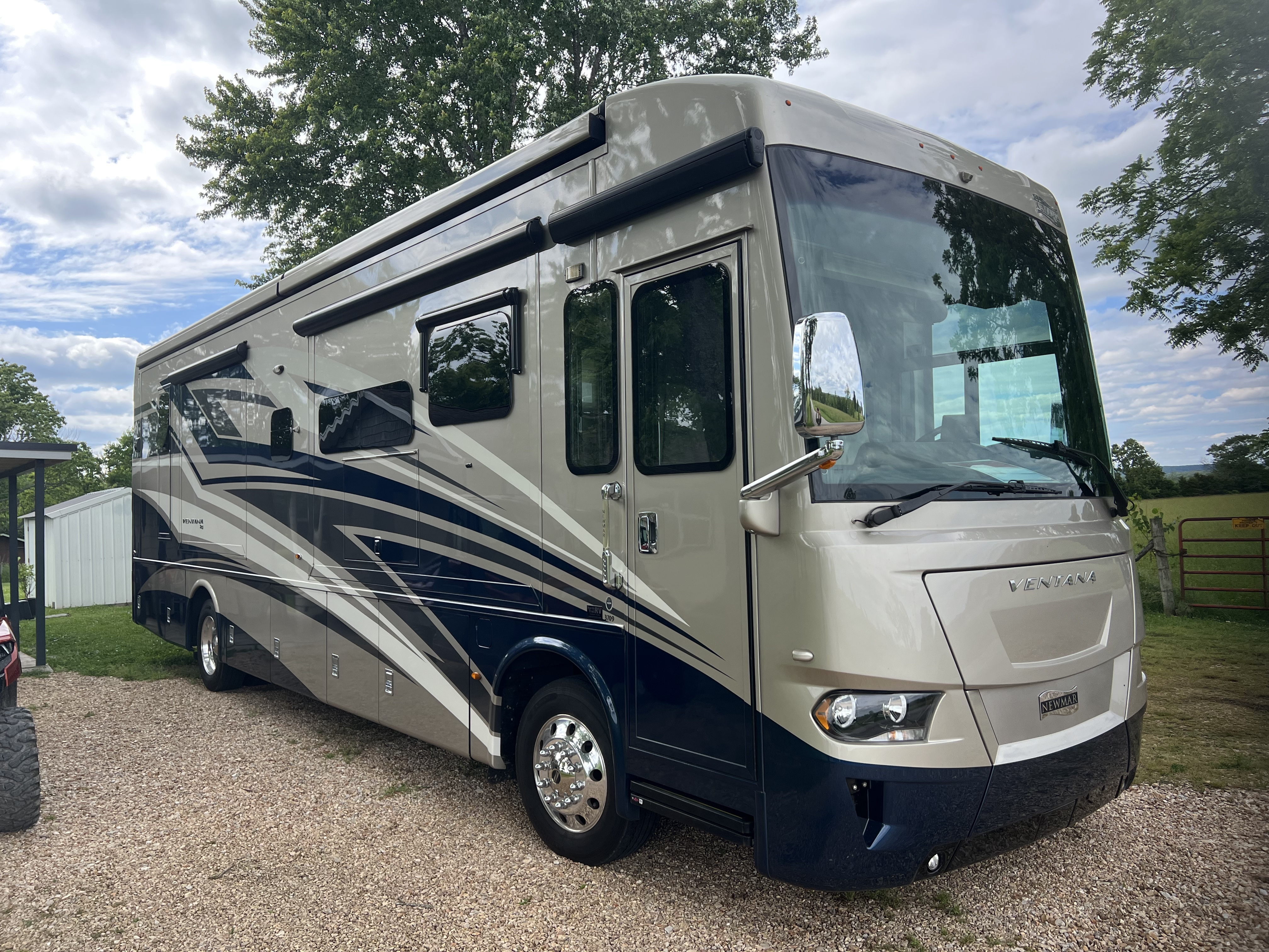 2020 Newmar Ventana RV