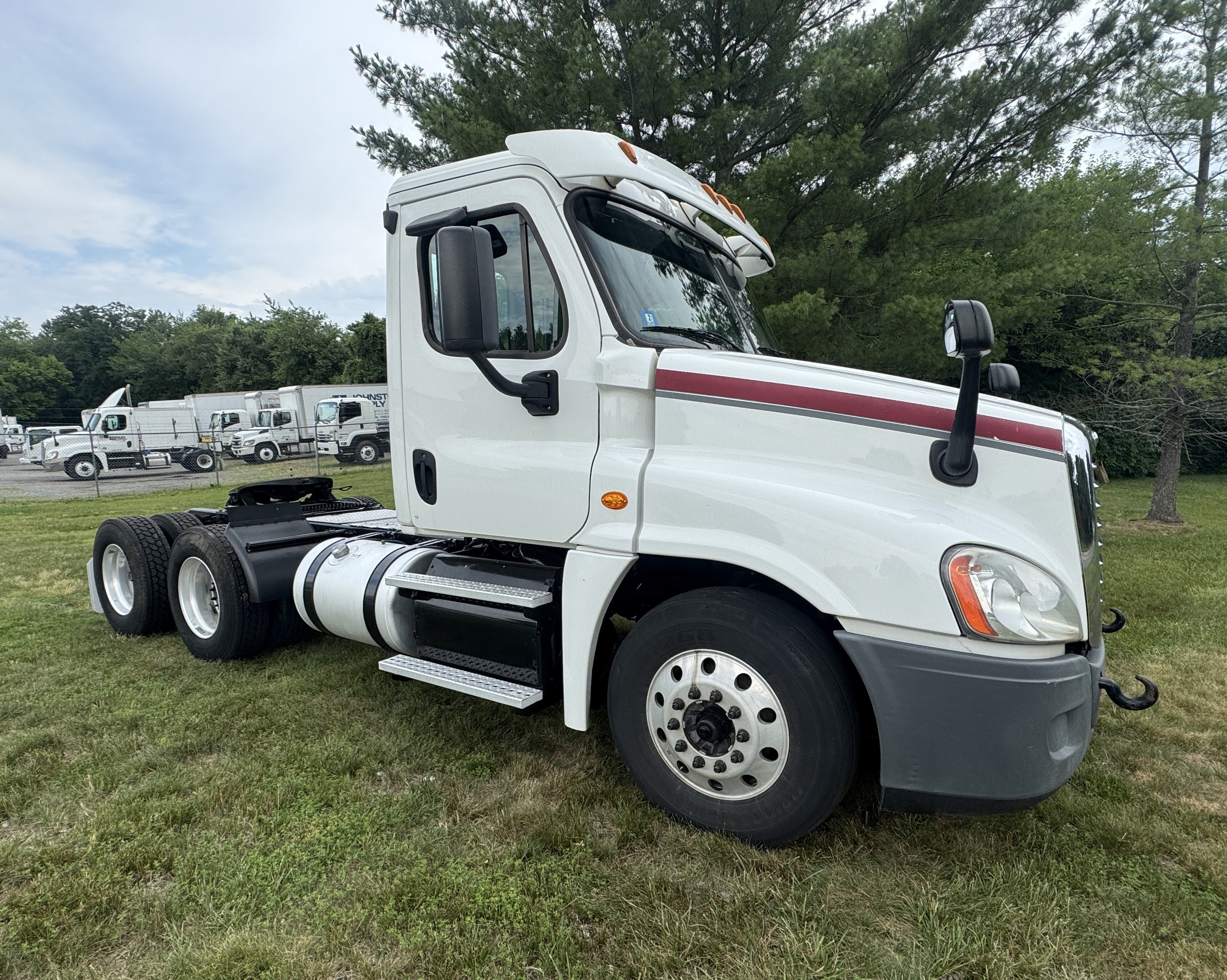 2016 FREIGHTLINER CASCADIA 125 in New Castle, DE