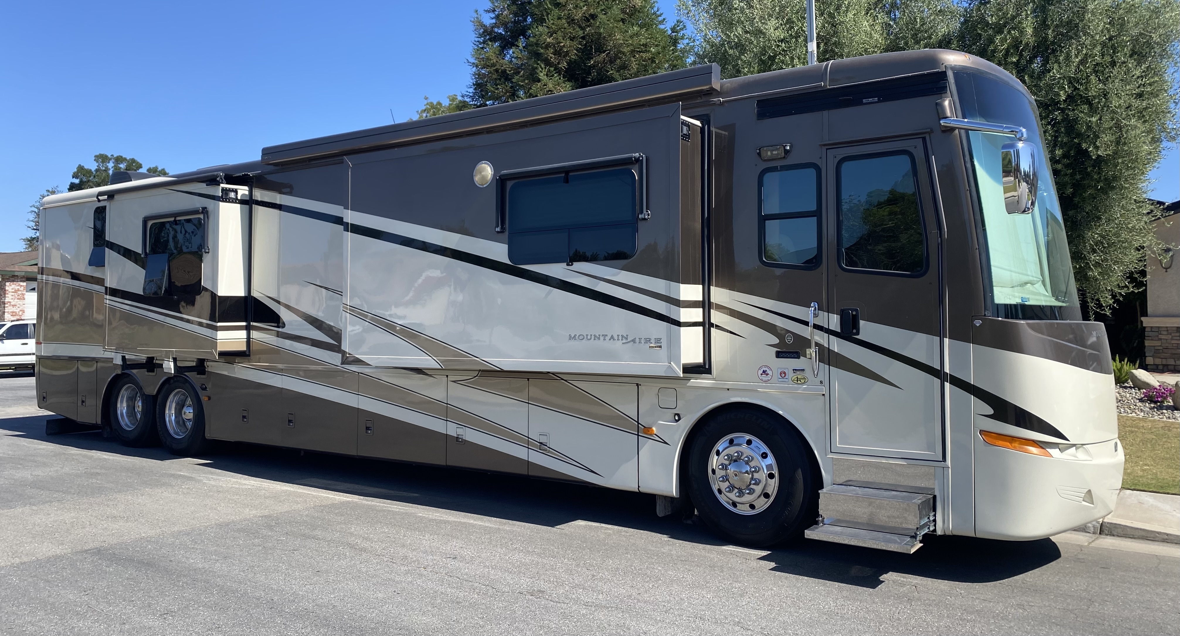 2008 Newmar MOUNTAIN AIRE 4528 RV