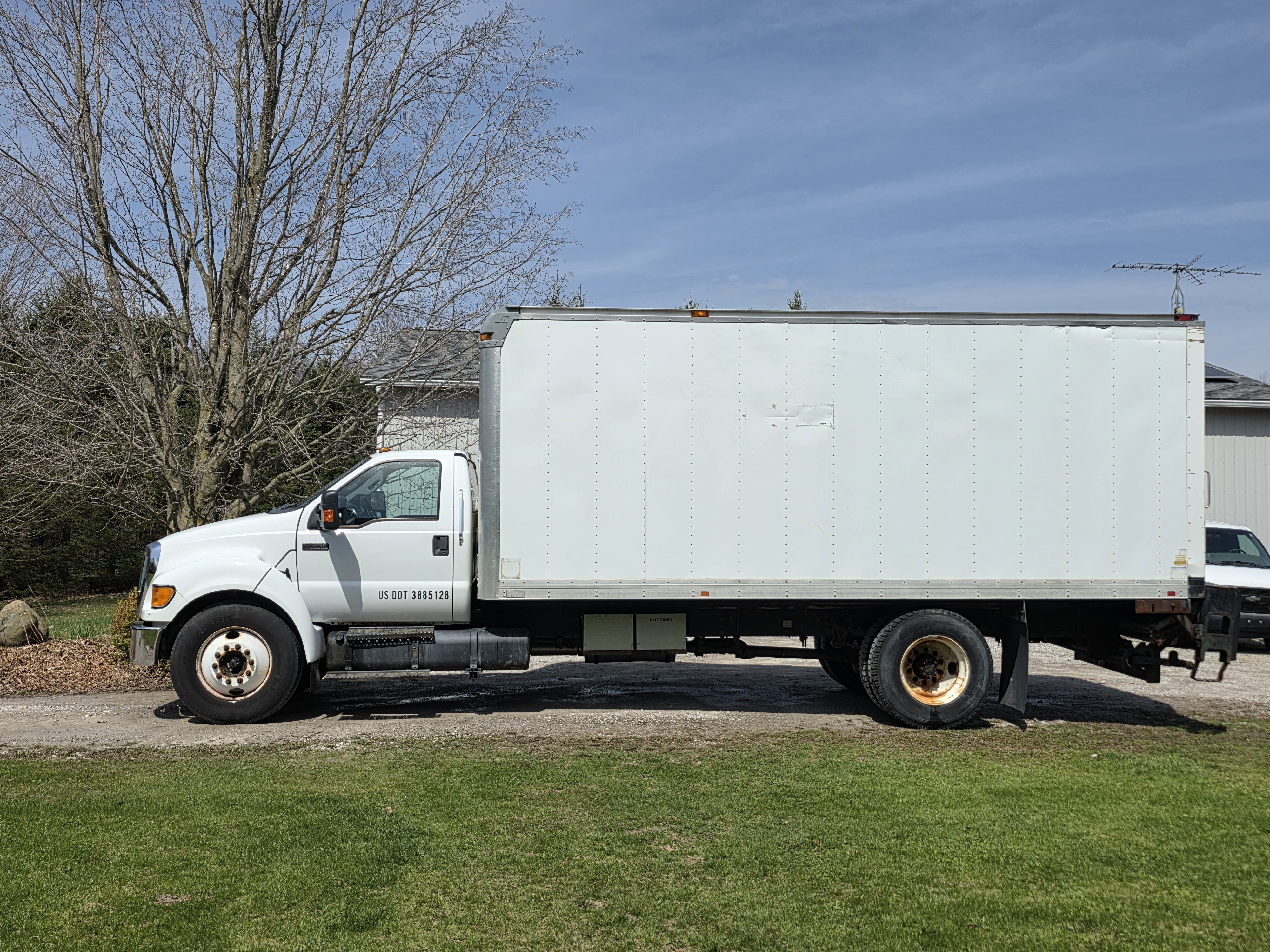 2011 FORD F650 SD DIESEL STRAIGHT FRAME SD DIESEL STRAIGHT FRAME in Tipton, MI