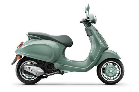 2027 Vespa Primavera 150 80th Anniversary Edition 150 in Melbourne, FL