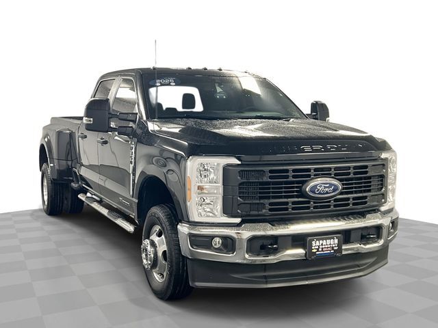 2025 FORD F350 in Herculaneum, MO