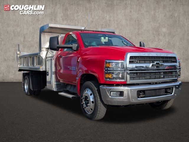 2024 CHEVROLET Silverado 6500HD in Pataskala, OH