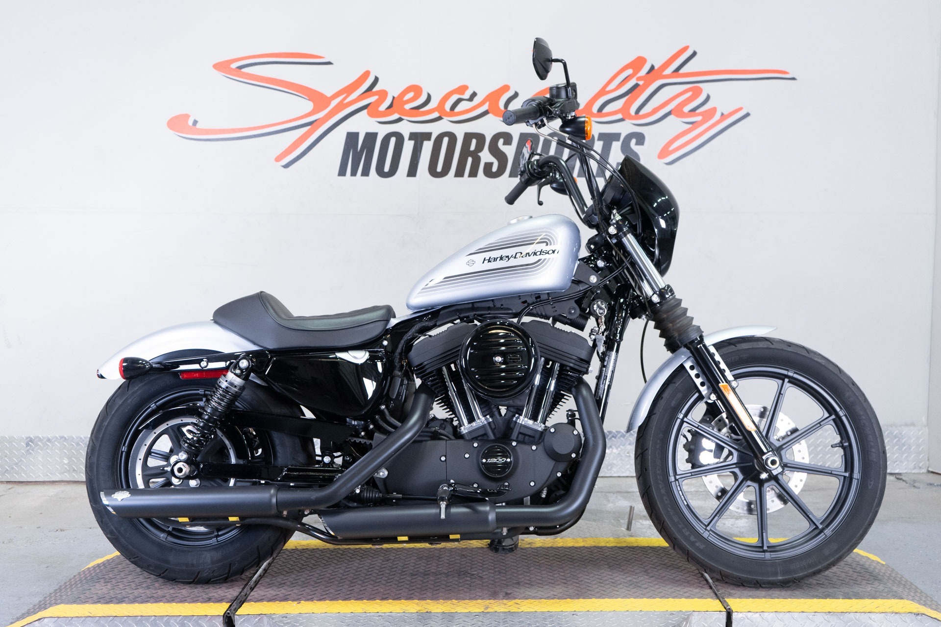 2020 Harley-Davidson Iron 1200™ in Sacramento, CA
