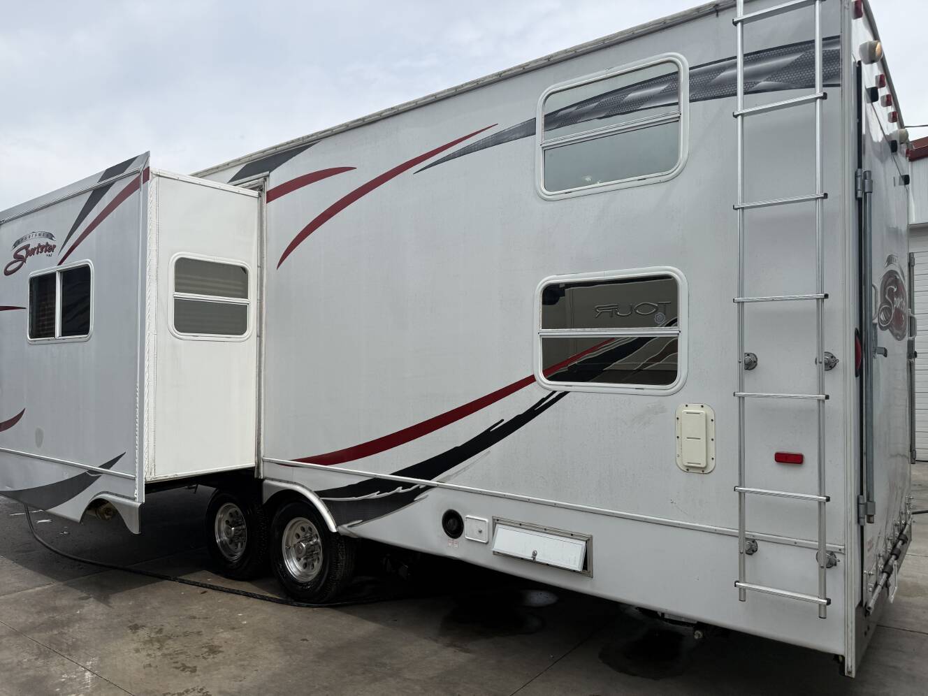 A photo of this 2009 K-Z SPORTSMEN SPORTSTER 2910