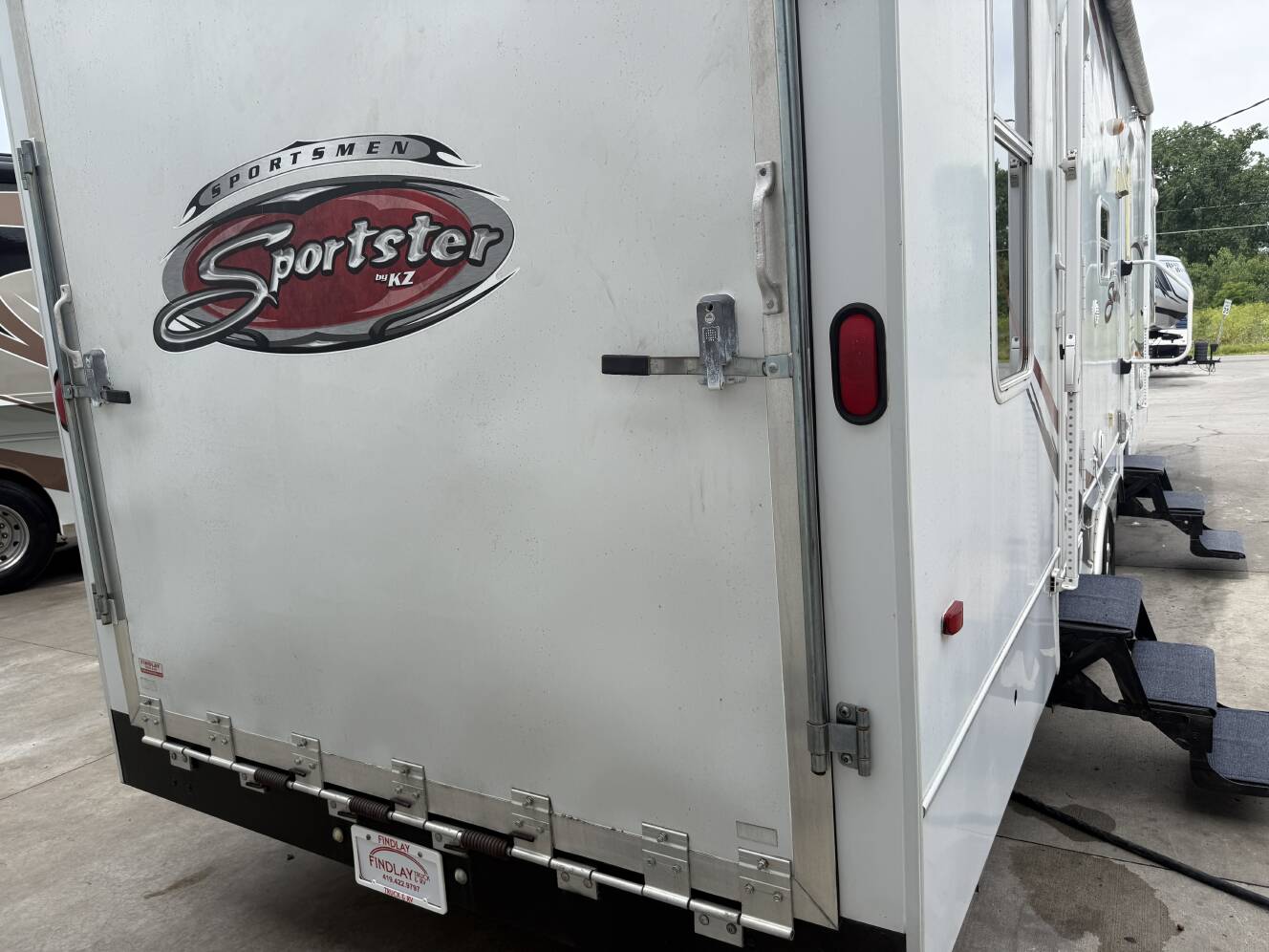 A photo of this 2009 K-Z SPORTSMEN SPORTSTER 2910