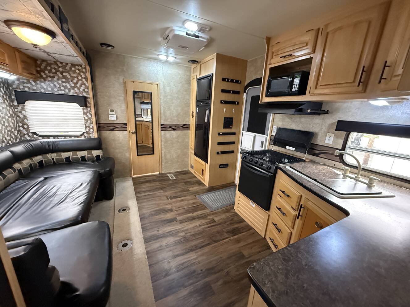 A photo of this 2009 K-Z SPORTSMEN SPORTSTER 2910