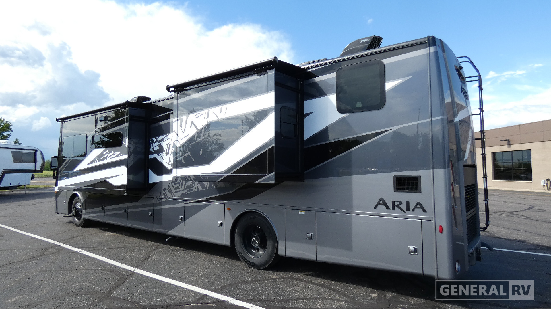 2027 Thor Motor Coach ARIA 4000 in wixom MI