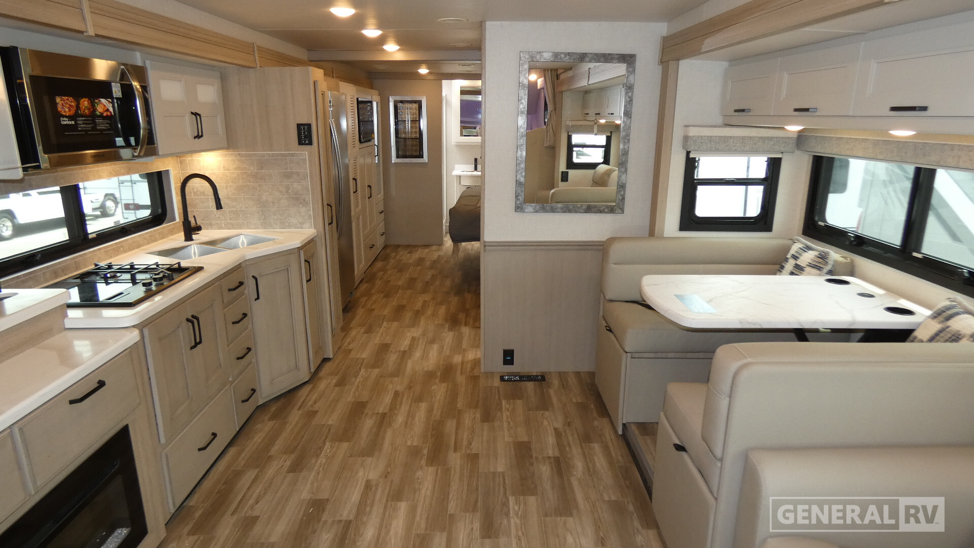 2027 Thor Motor Coach PASADENA 38DX in salisbury NC