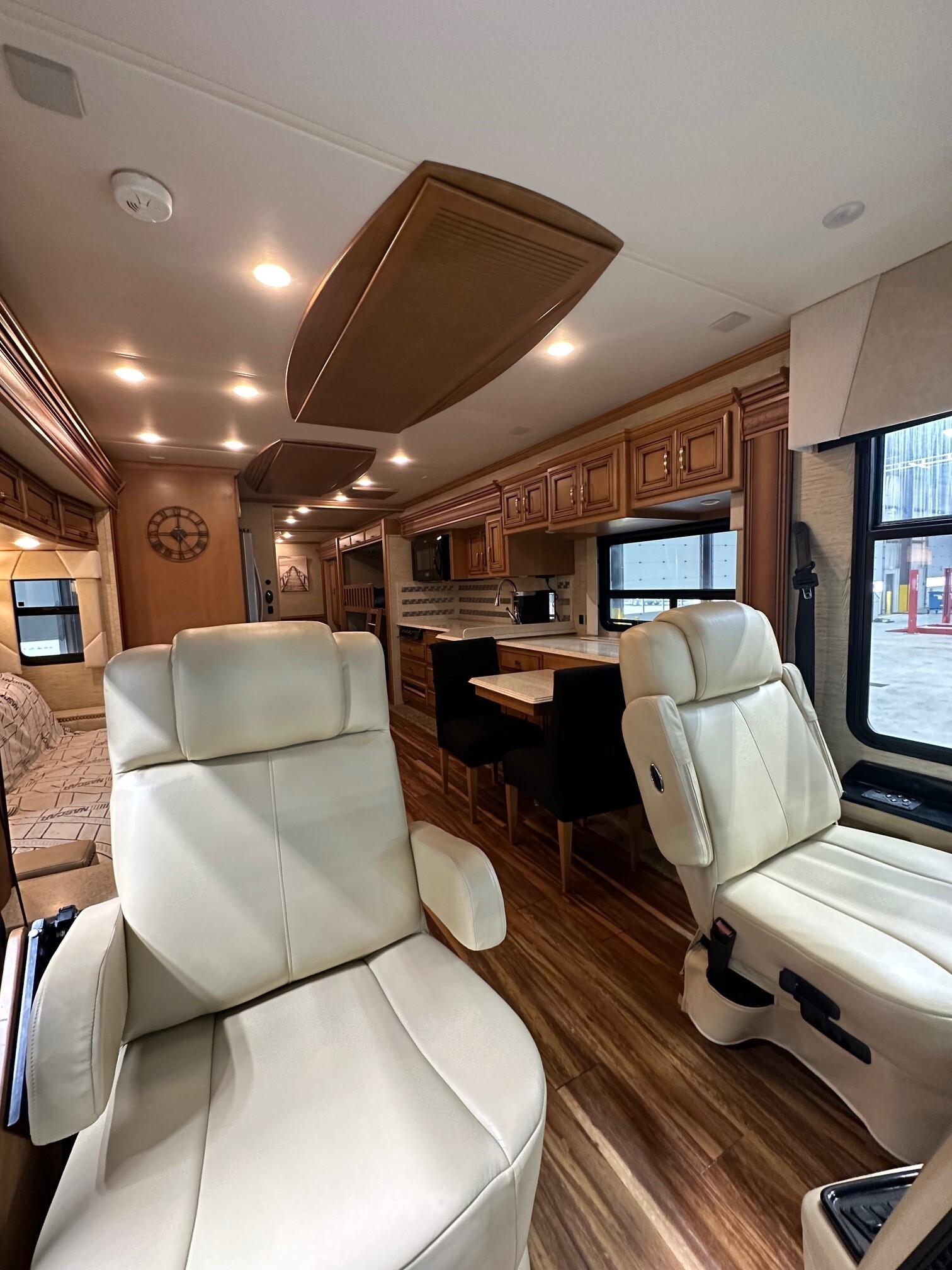 2017 Newmar VENTANA LE 4042 in granger IN