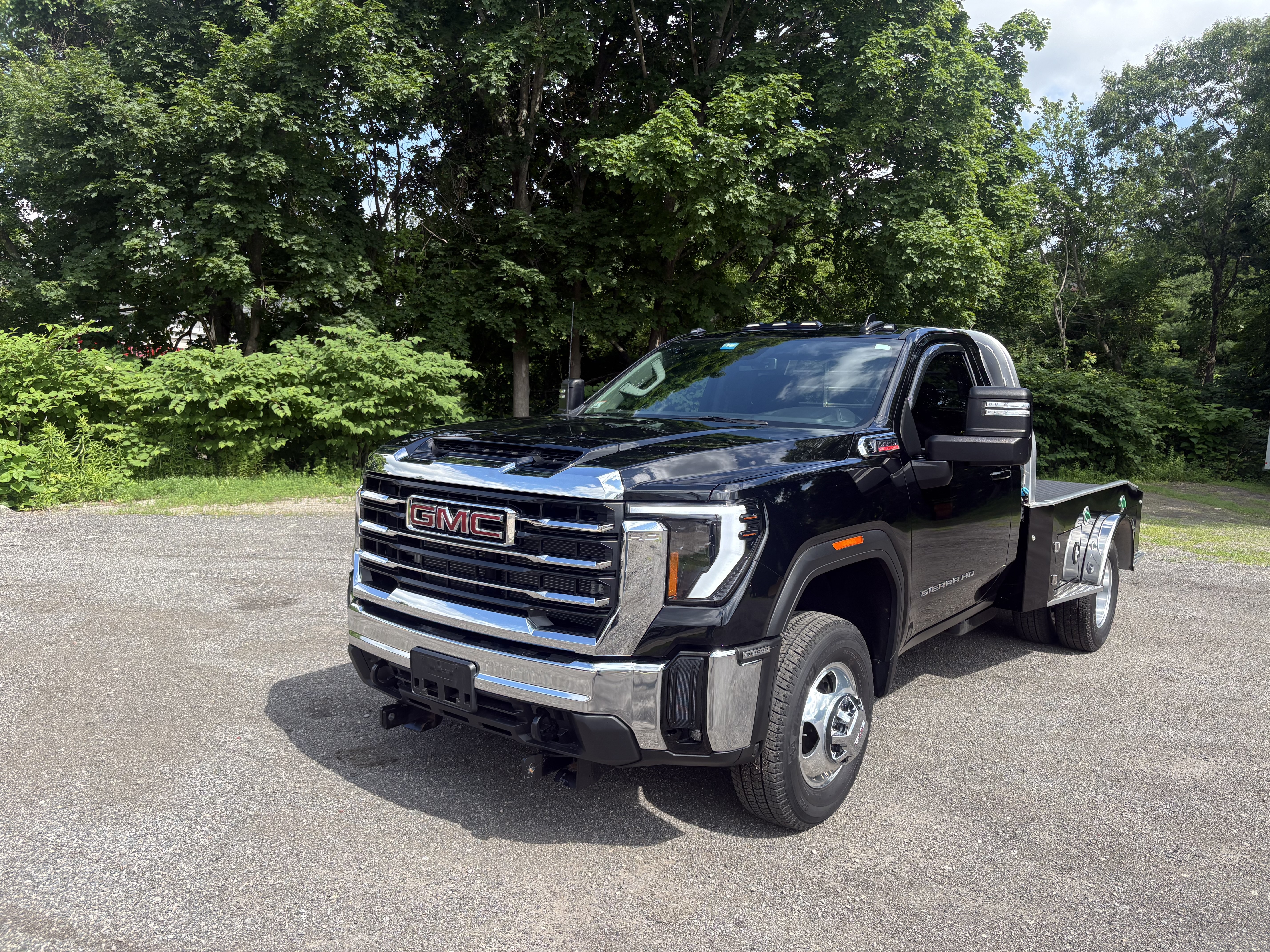 2024 GMC 3500 Hd in Medway, MA