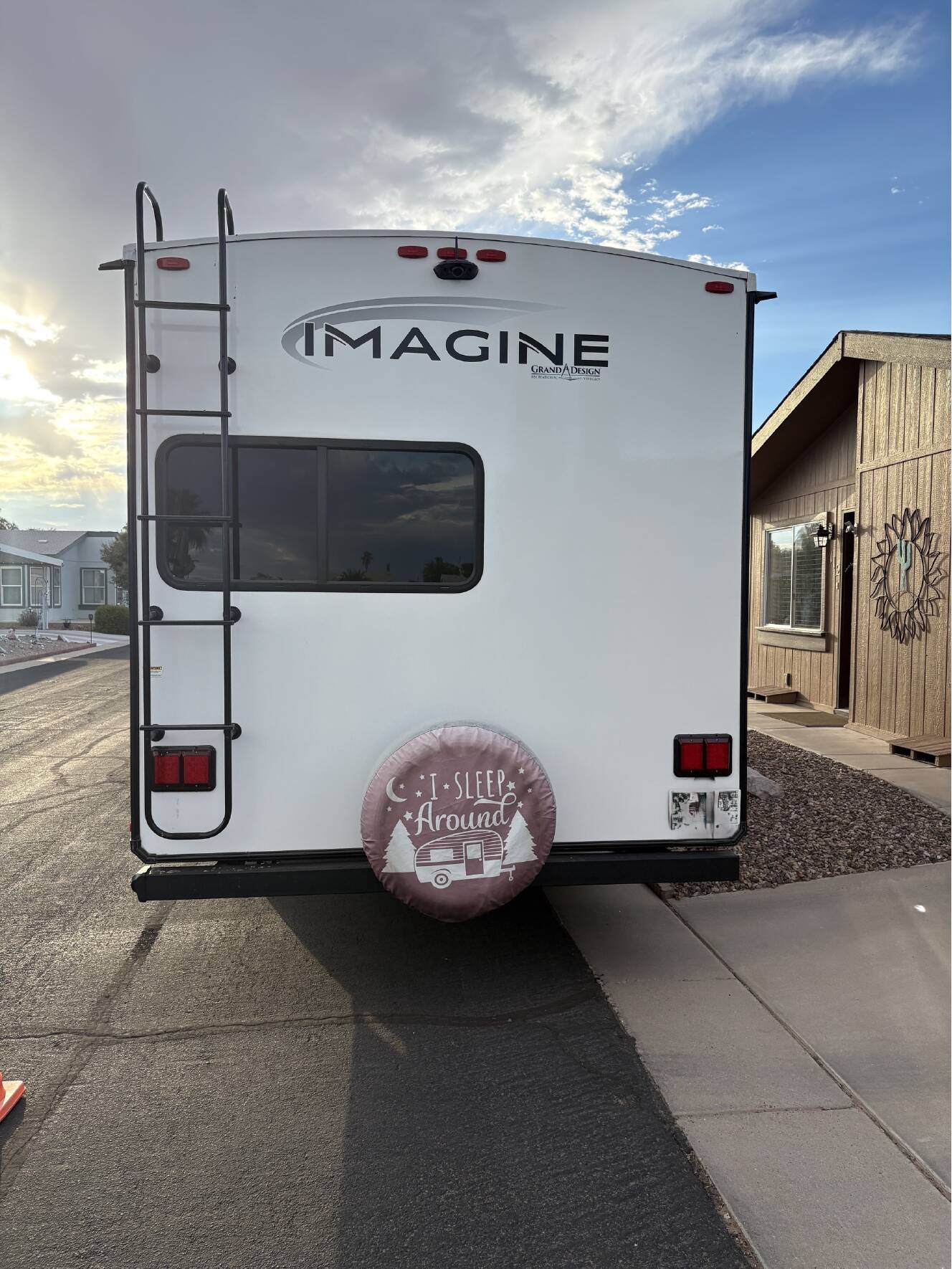 A photo of this 2023 Grand Design IMAGINE 2670MK