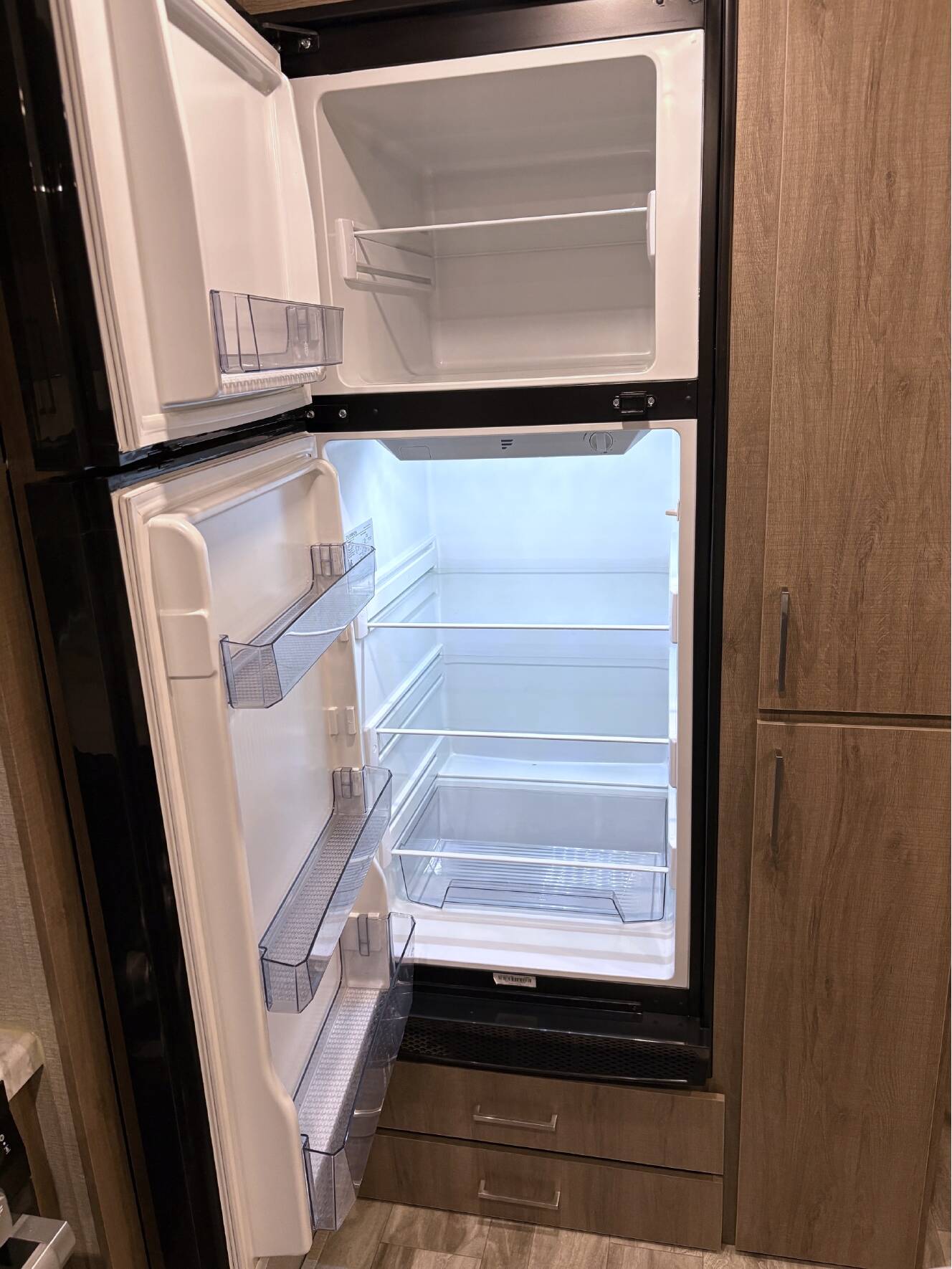 A photo of this 2023 Grand Design IMAGINE 2670MK