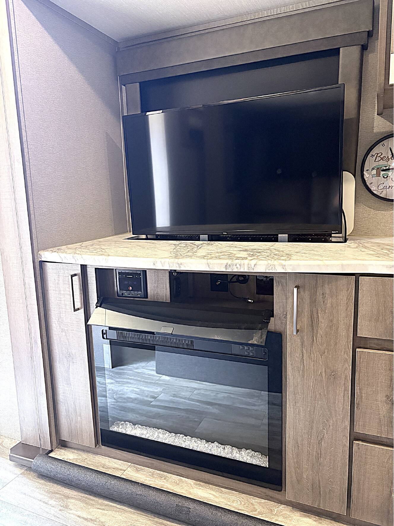 A photo of this 2023 Grand Design IMAGINE 2670MK