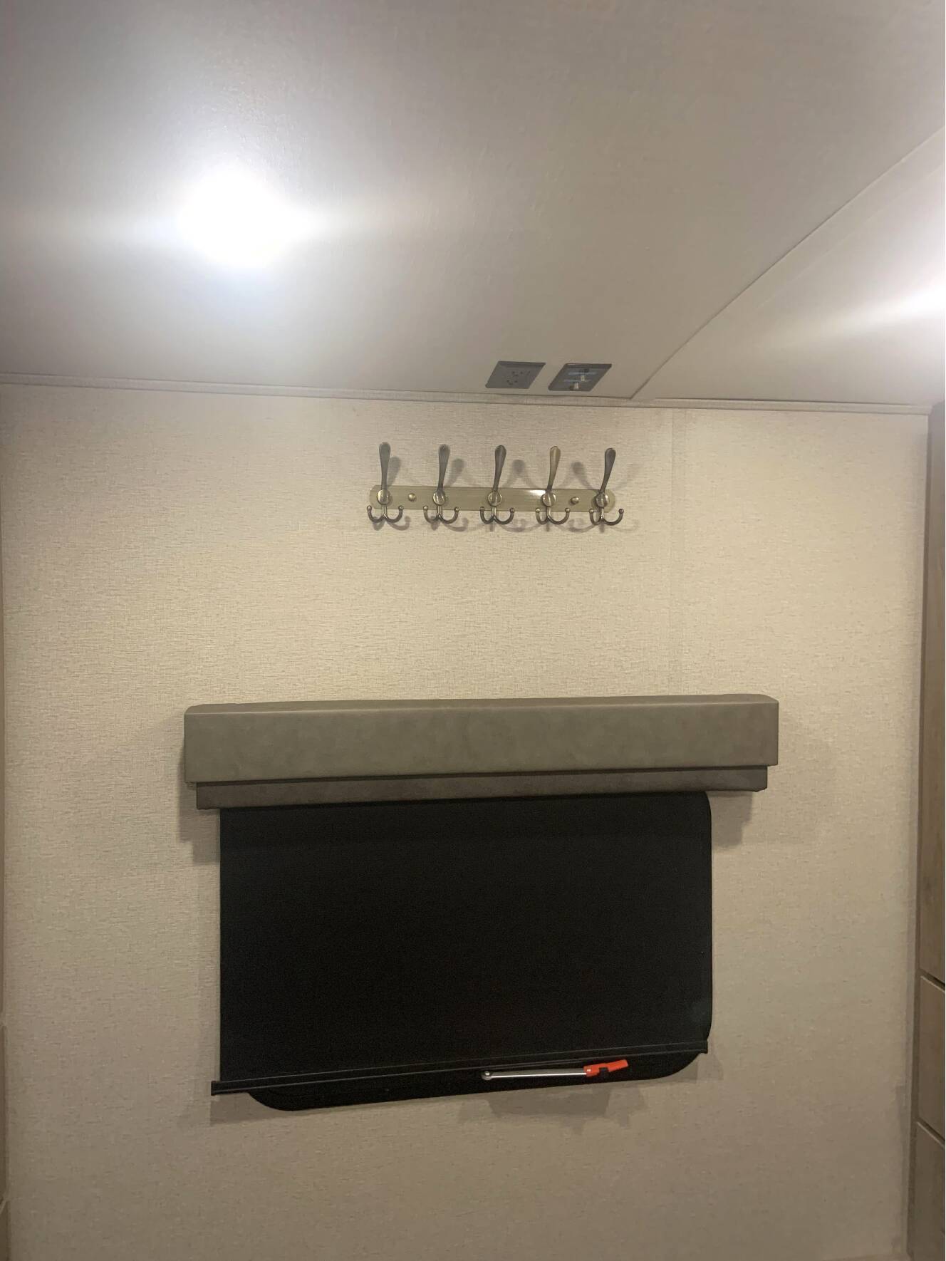 A photo of this 2023 Grand Design IMAGINE 2670MK
